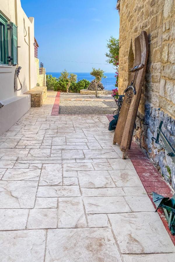 Maistros Villa Rodhakinon Exteriör bild